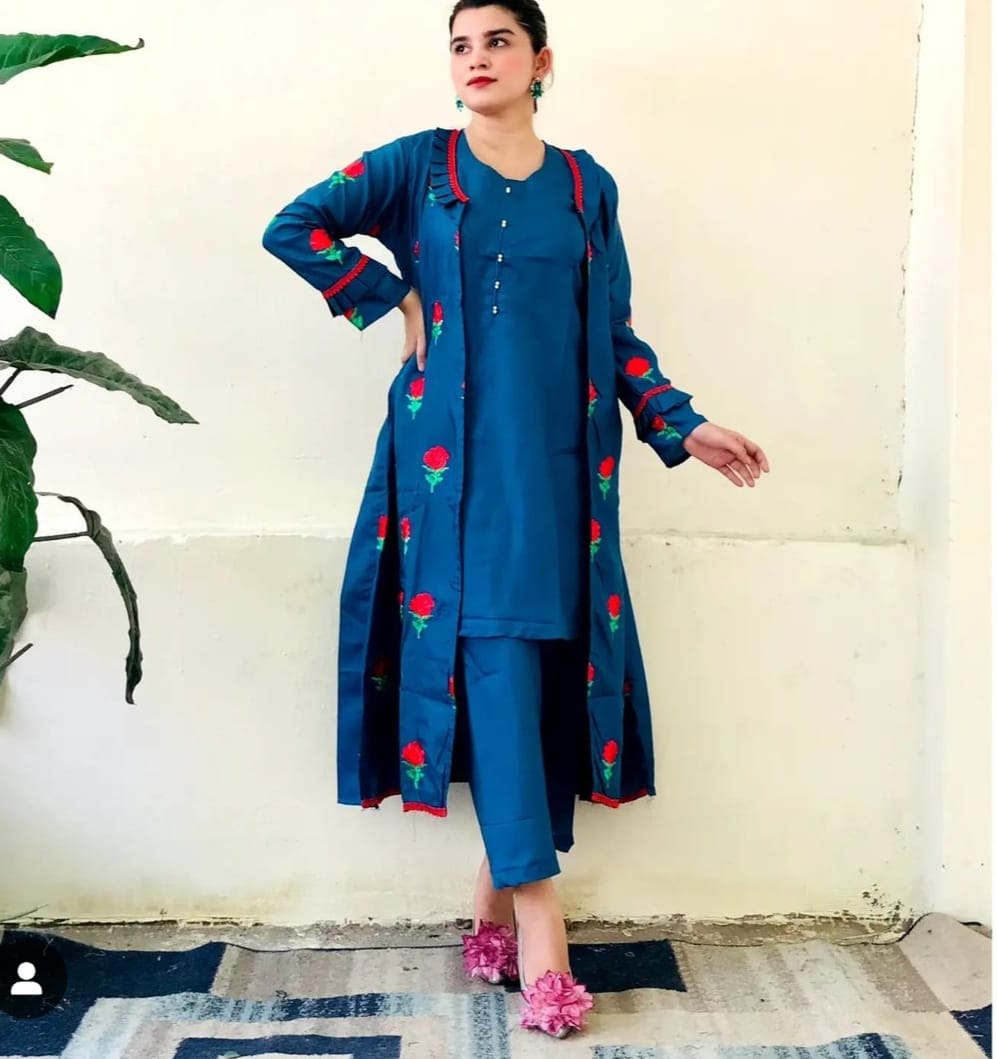 Stylish Stitched Embroidered Flower Gown 3PC