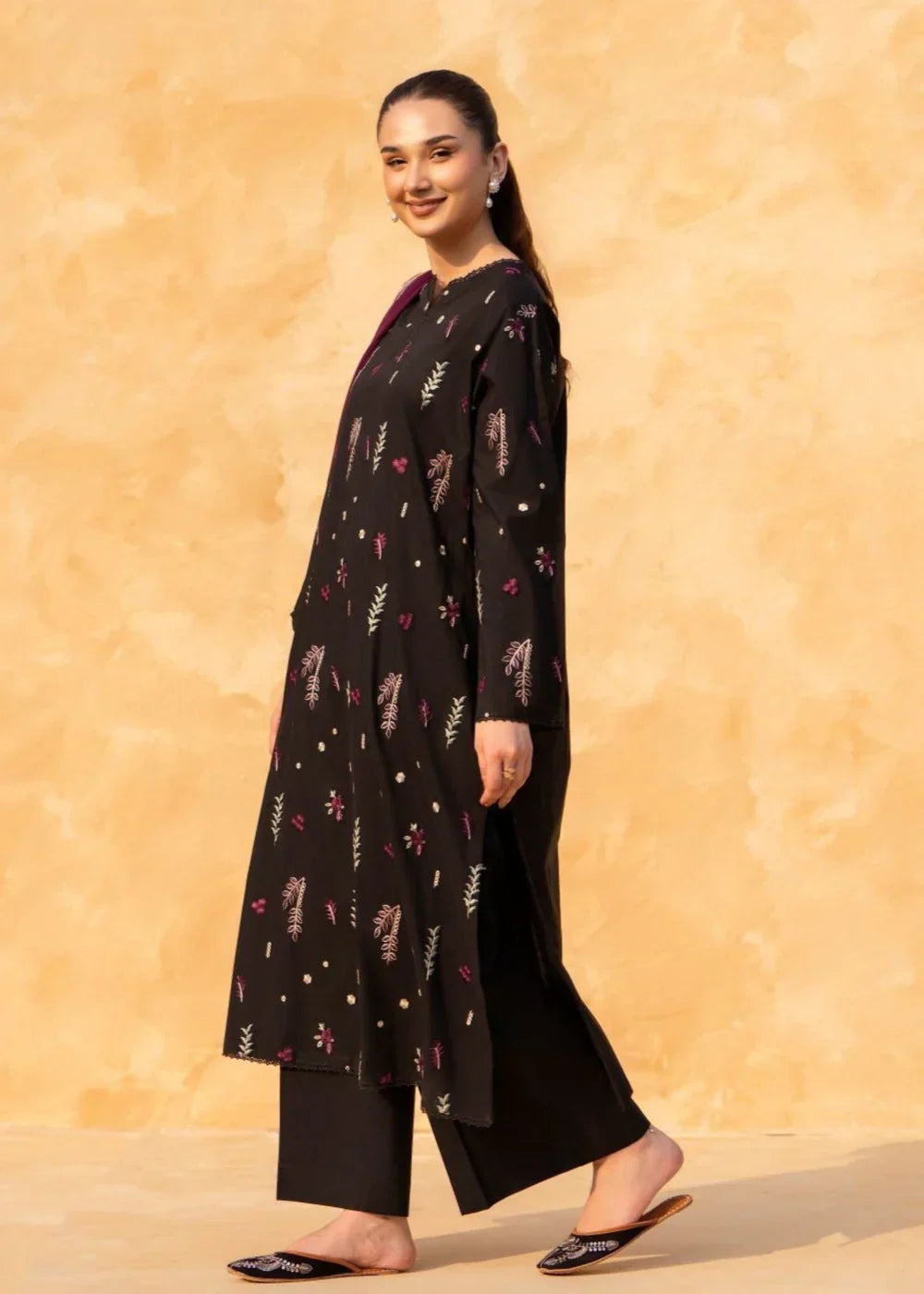 Diana Embroidered - 3 Pieces