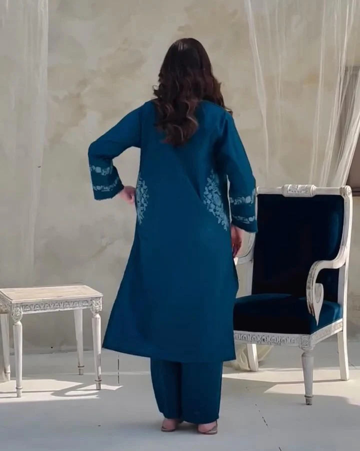 Chic Embroidered 2pcs