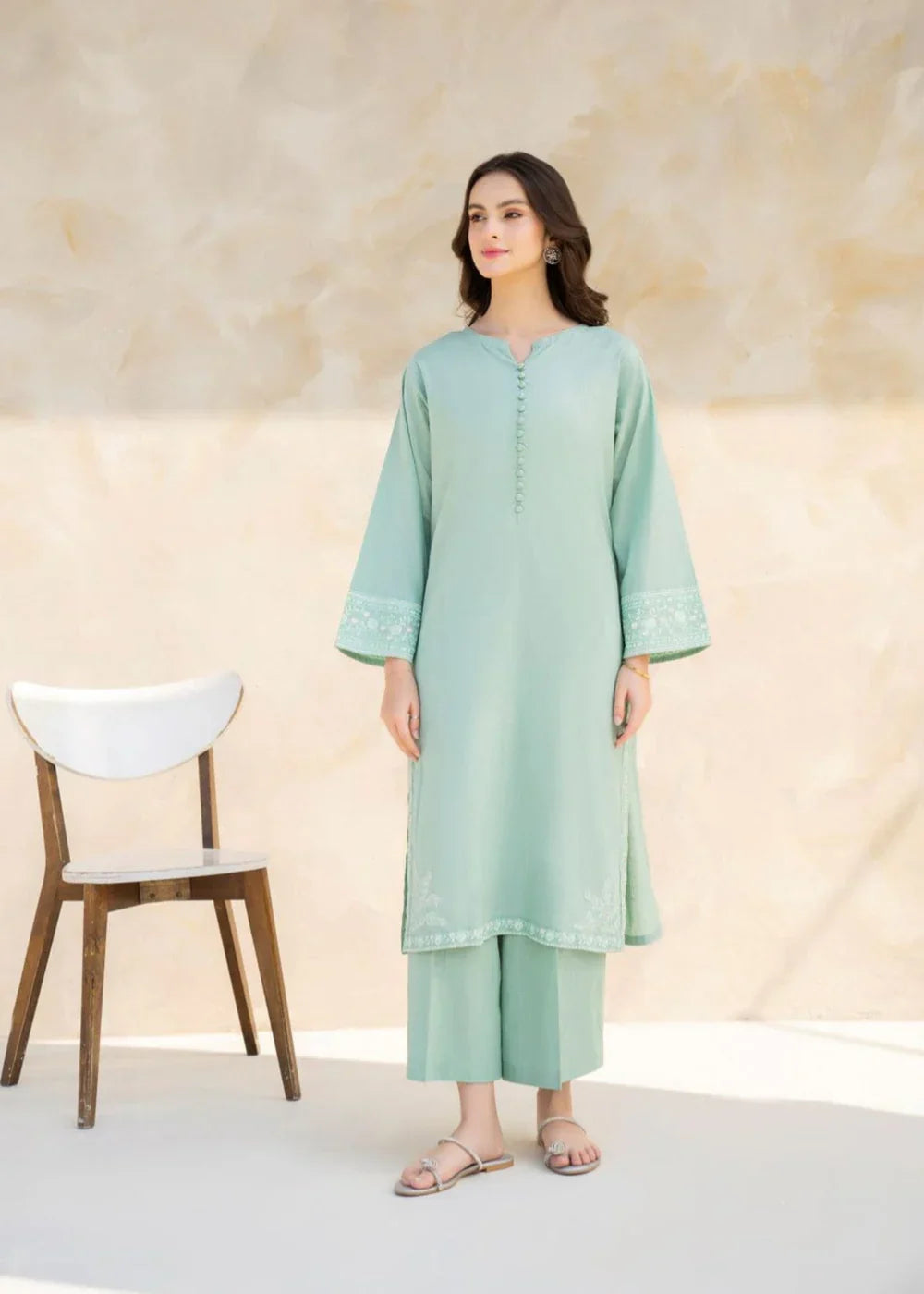 BLUE DIAMOND LAWN EMBROIDERY 2 PIECE SUIT -