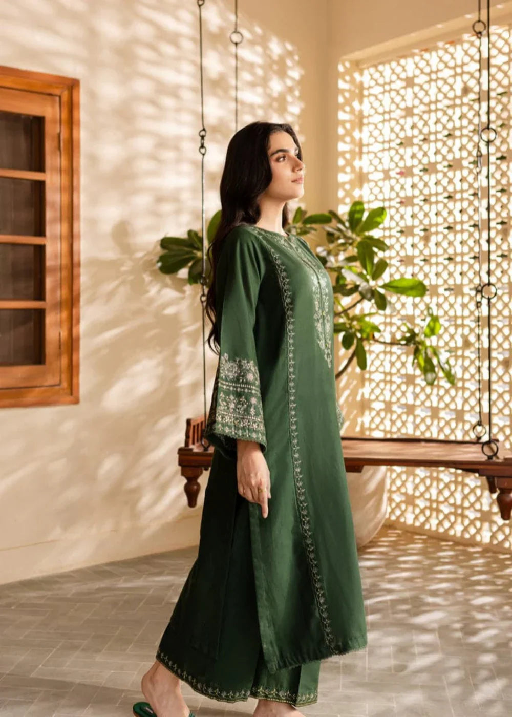 OLIVE BLOOM LAWN EMBROIDERY 2 PIECE SUIT -